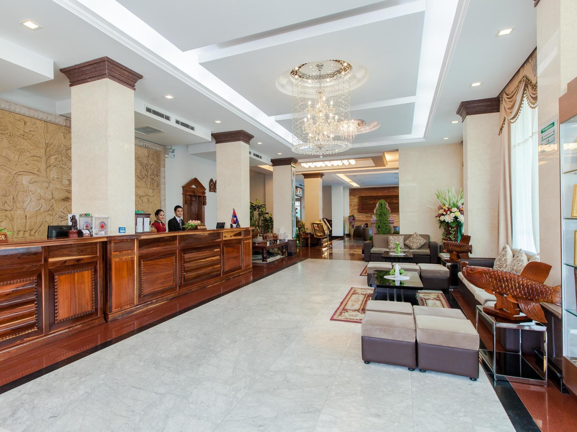 Green Palace Hotel พนมเปญ ภายนอก รูปภาพ