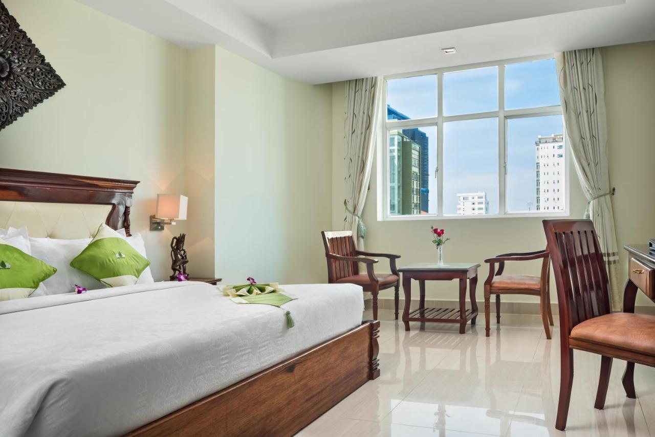 Green Palace Hotel พนมเปญ ภายนอก รูปภาพ