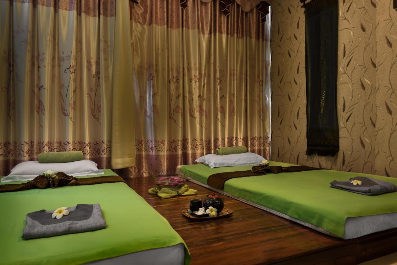 Green Palace Hotel พนมเปญ ภายนอก รูปภาพ
